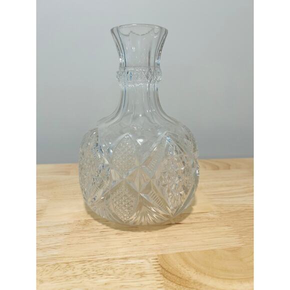 Vintage Crystal Glass Decanter Decorative Home Decor JL - Picture 2 of 8